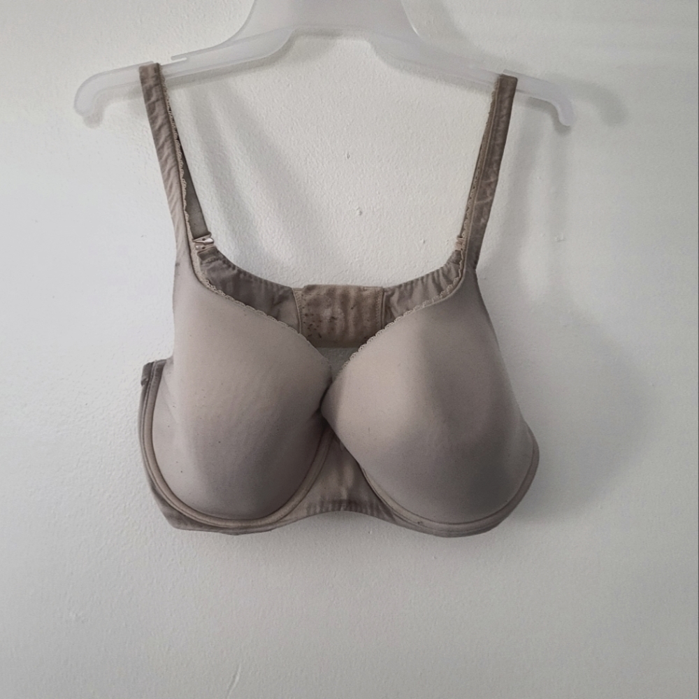 VS Body By Victoria 38DD  Demi Underwire Bra Multiway Straps Nude